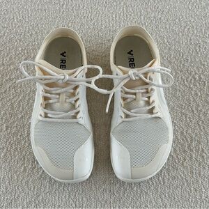 Vivobarefoot Primus Lite lll size 36